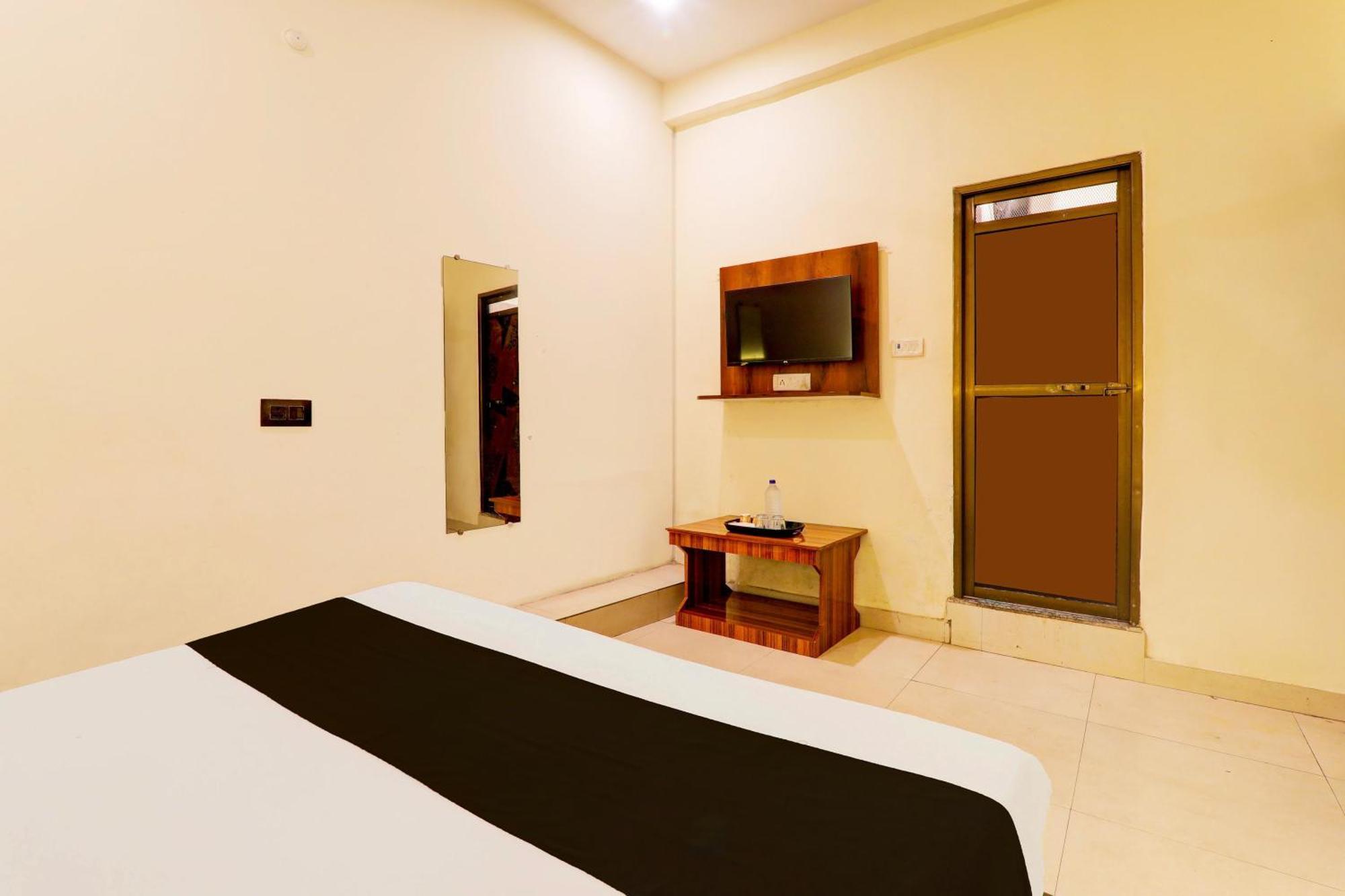 Hotel O Sr Grand Gorakhpur Εξωτερικό φωτογραφία