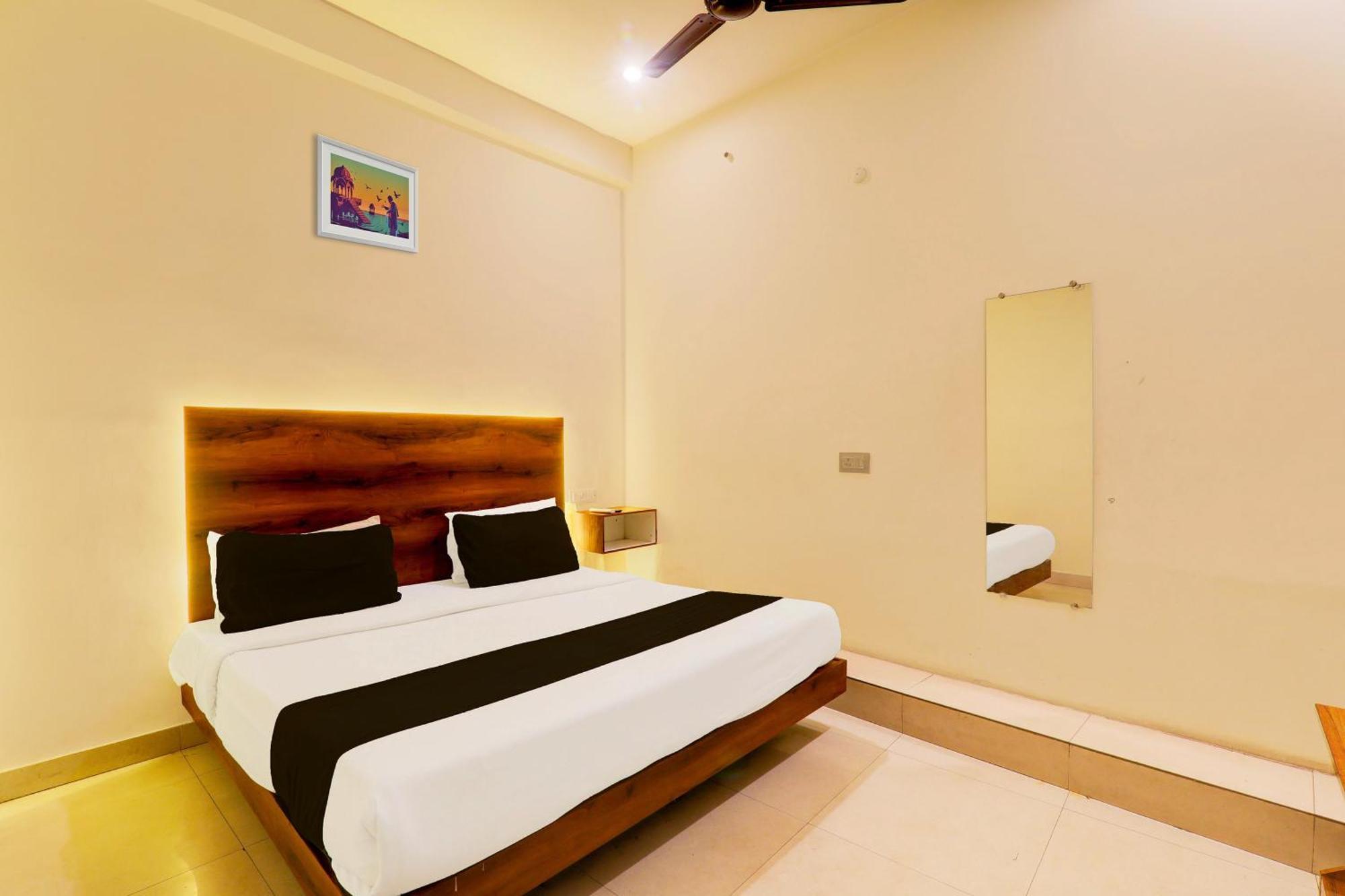 Hotel O Sr Grand Gorakhpur Εξωτερικό φωτογραφία